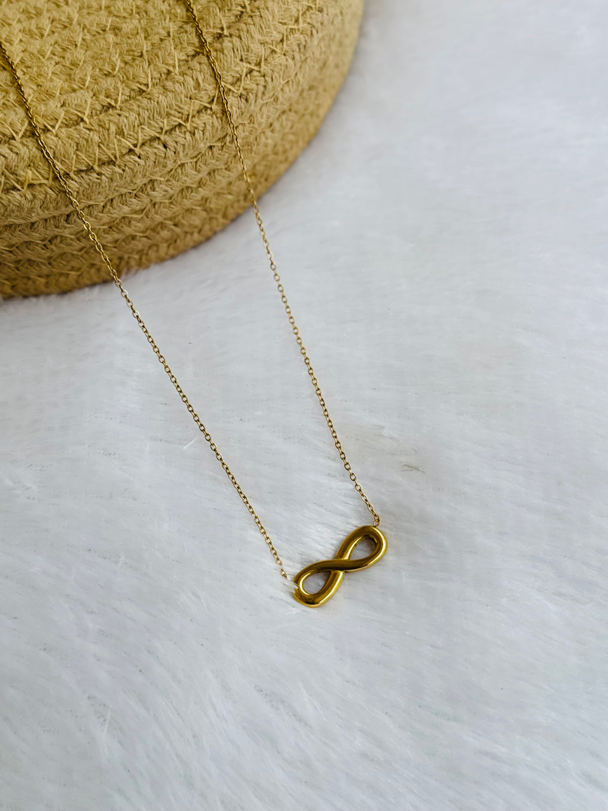 Infinity chain