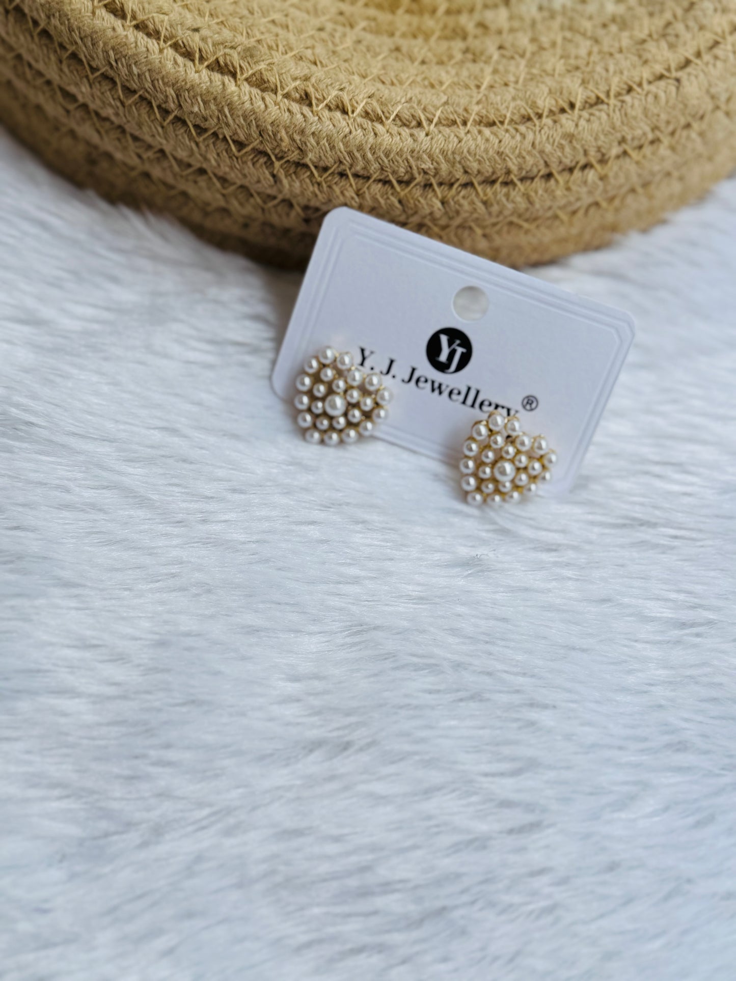 Beaded stud