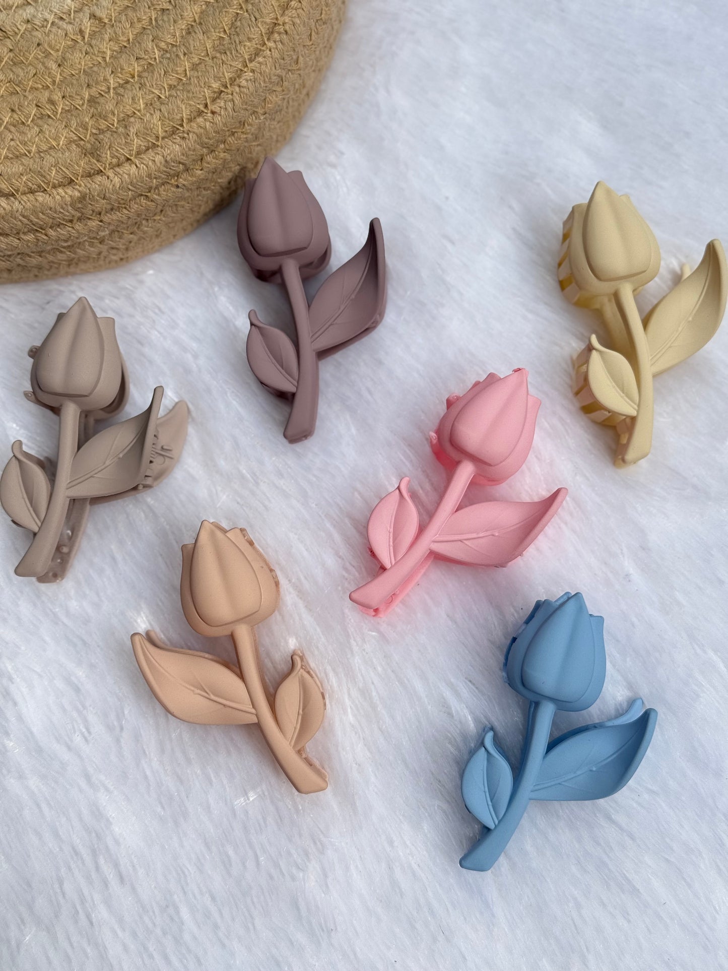 Tulip Claw