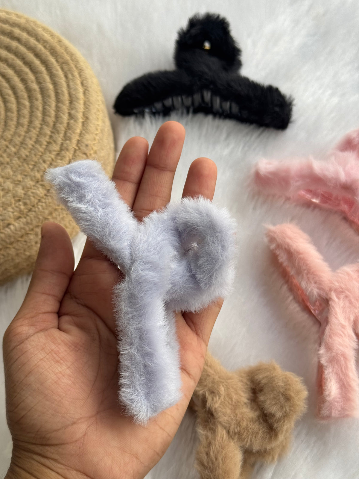 Knot fur claw