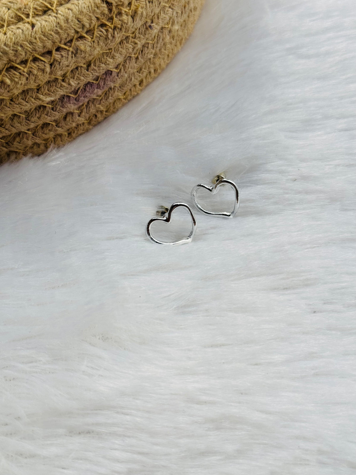 Ear stud