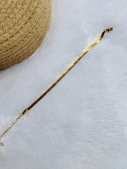 Snake bracelet
