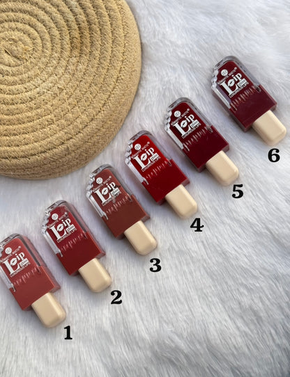 Lip matte