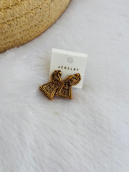 Tiny temple jhumka