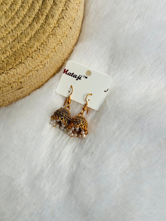 Small jhumka
