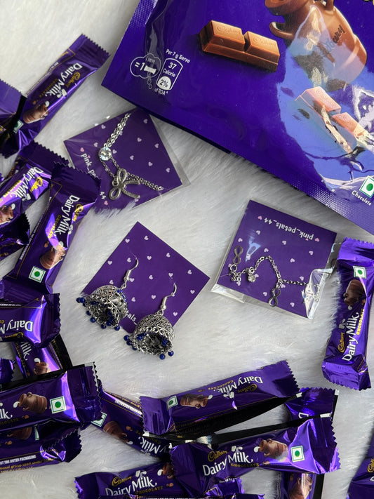Dairymilk jewelry pouch