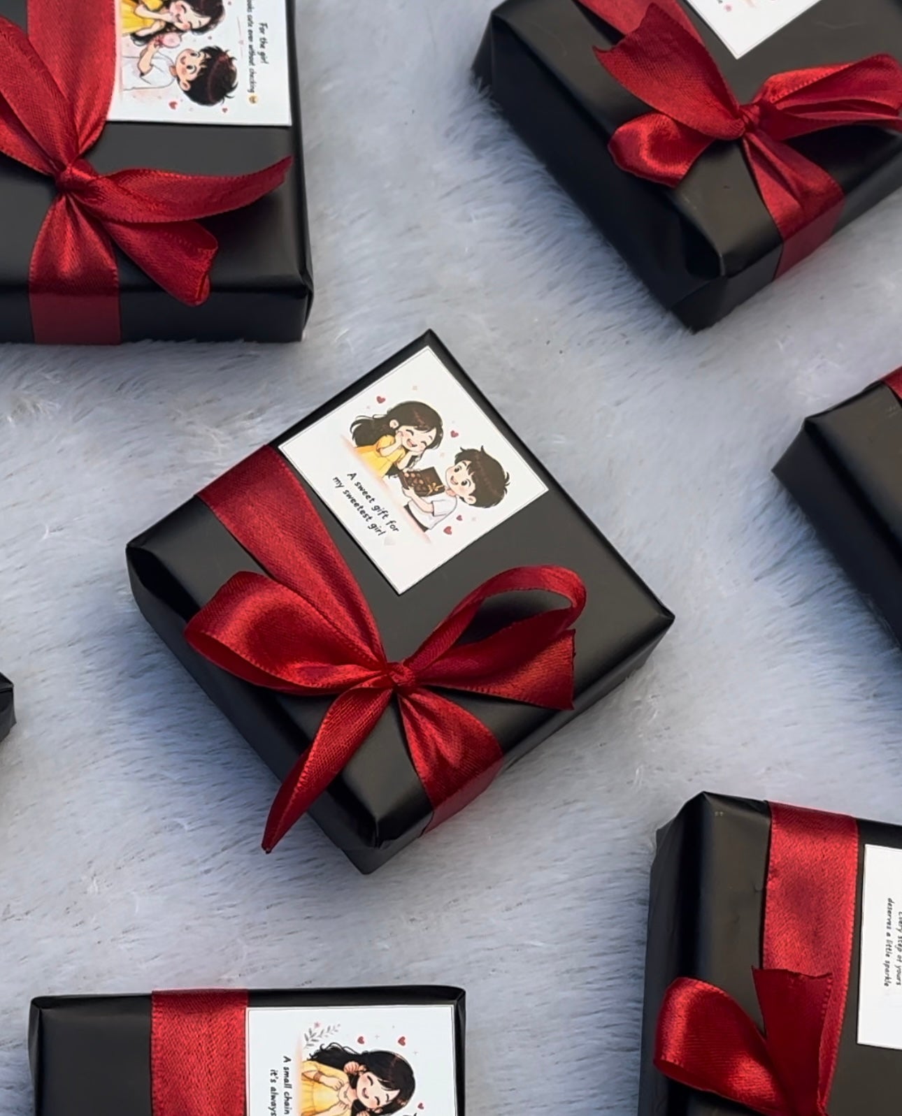 Her box (hampers)