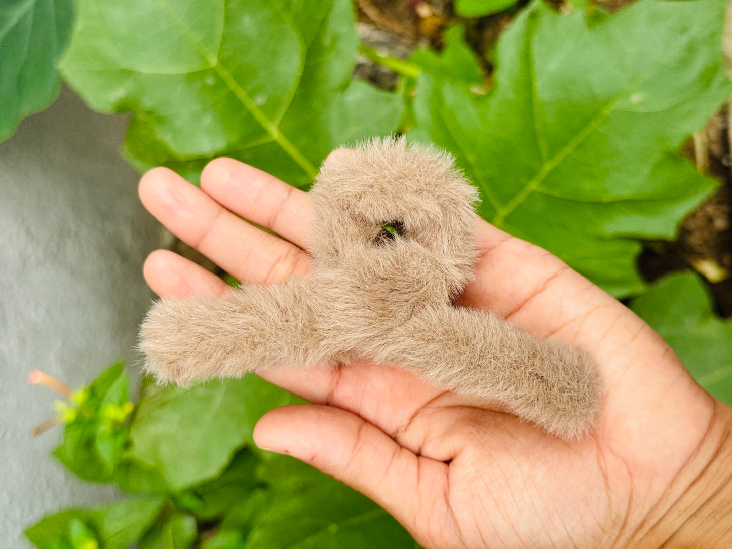 Knot fur claw