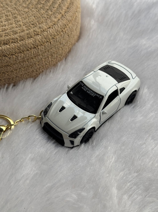 Luxury car keychain