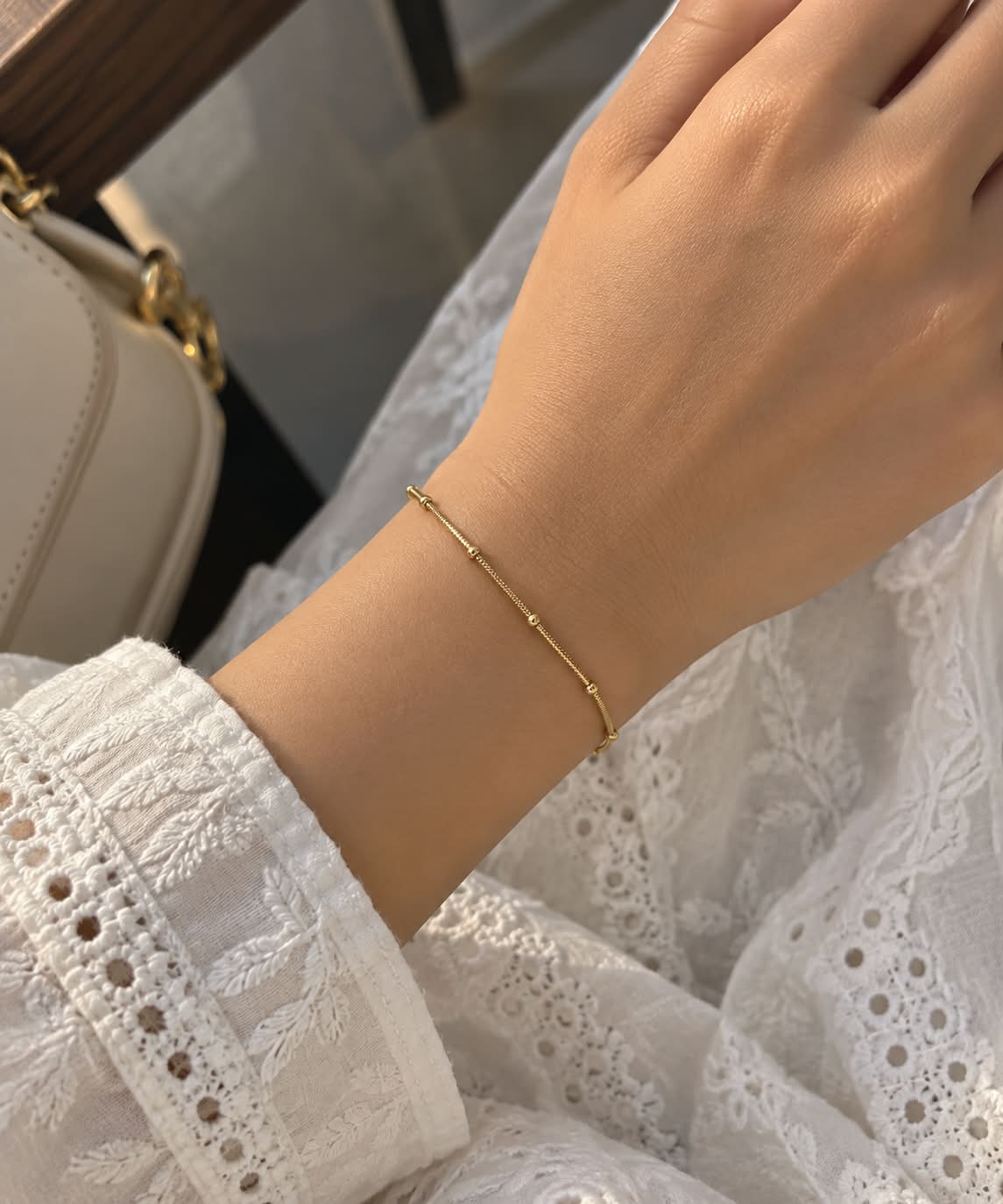 Worm bracelet