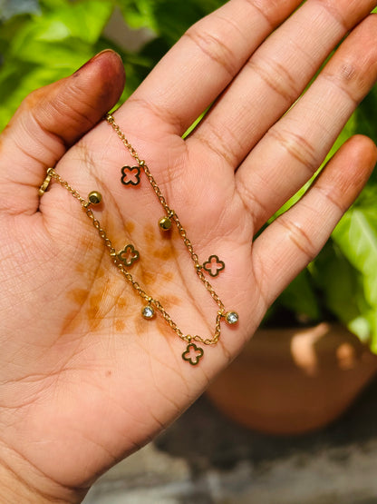 Charm necklace