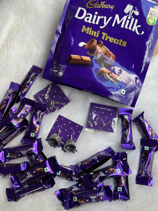 Dairymilk jewelry pouch