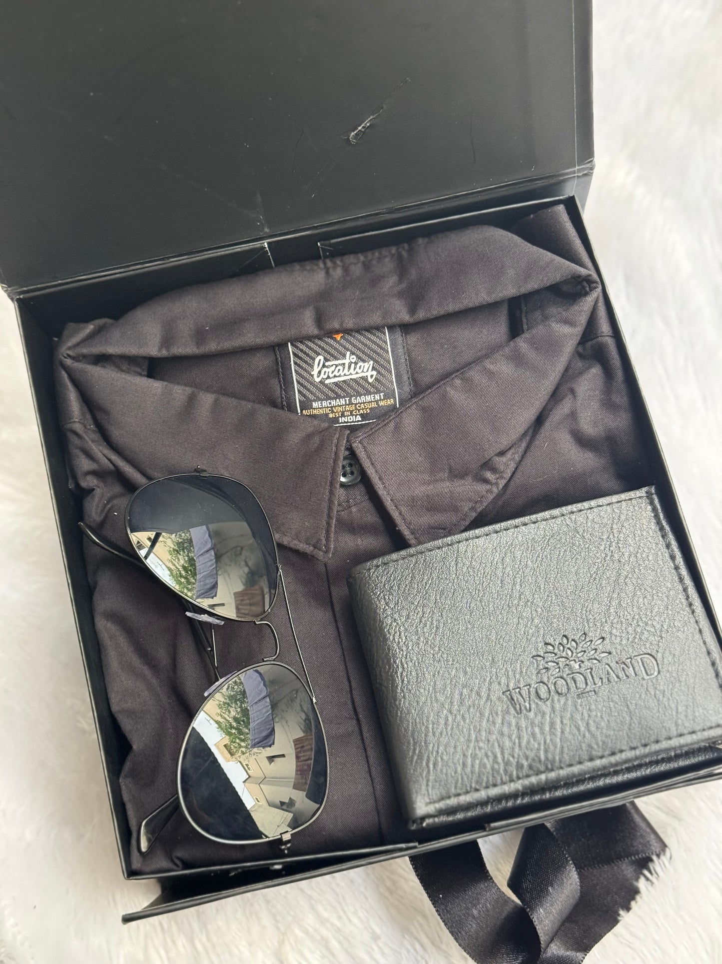 Black royal hamper