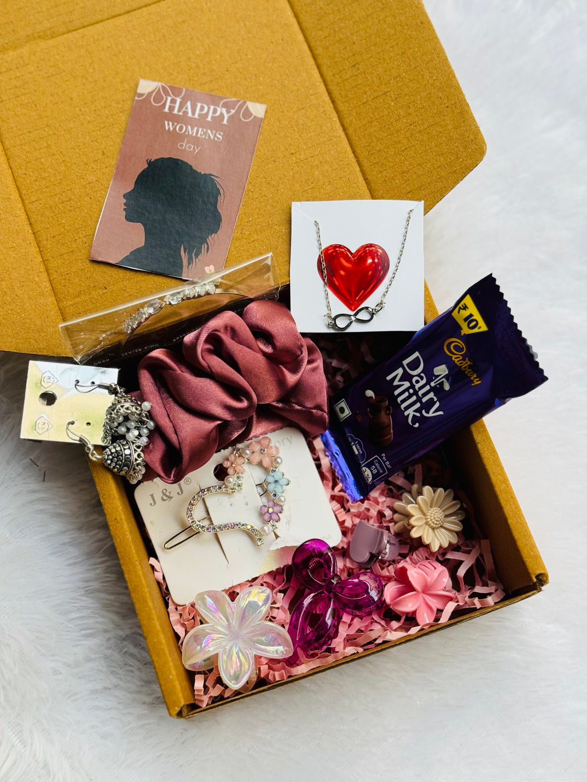 Women’s day hamper