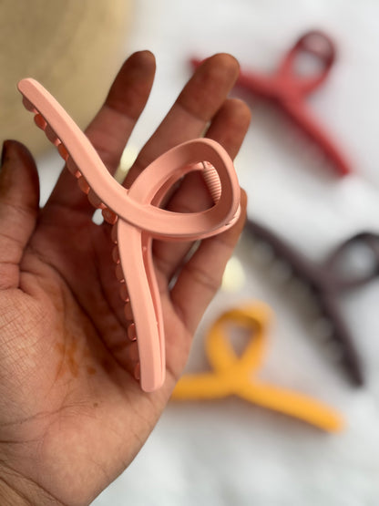 Knot claw