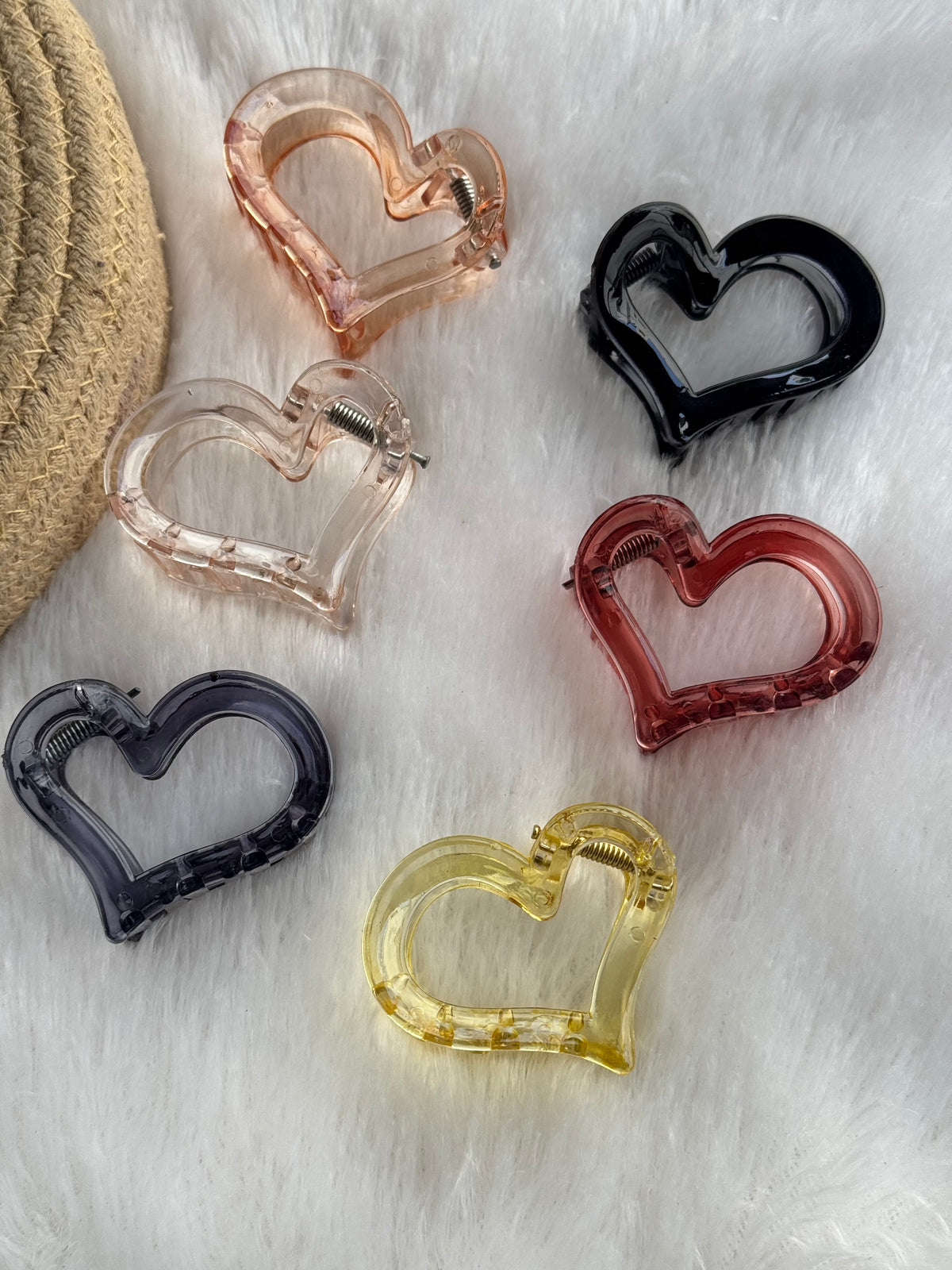 Glassy heart claw