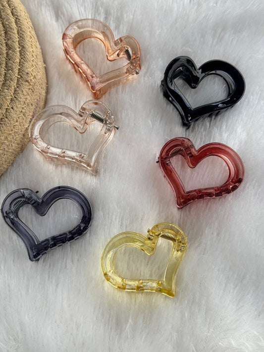 Glassy heart claw