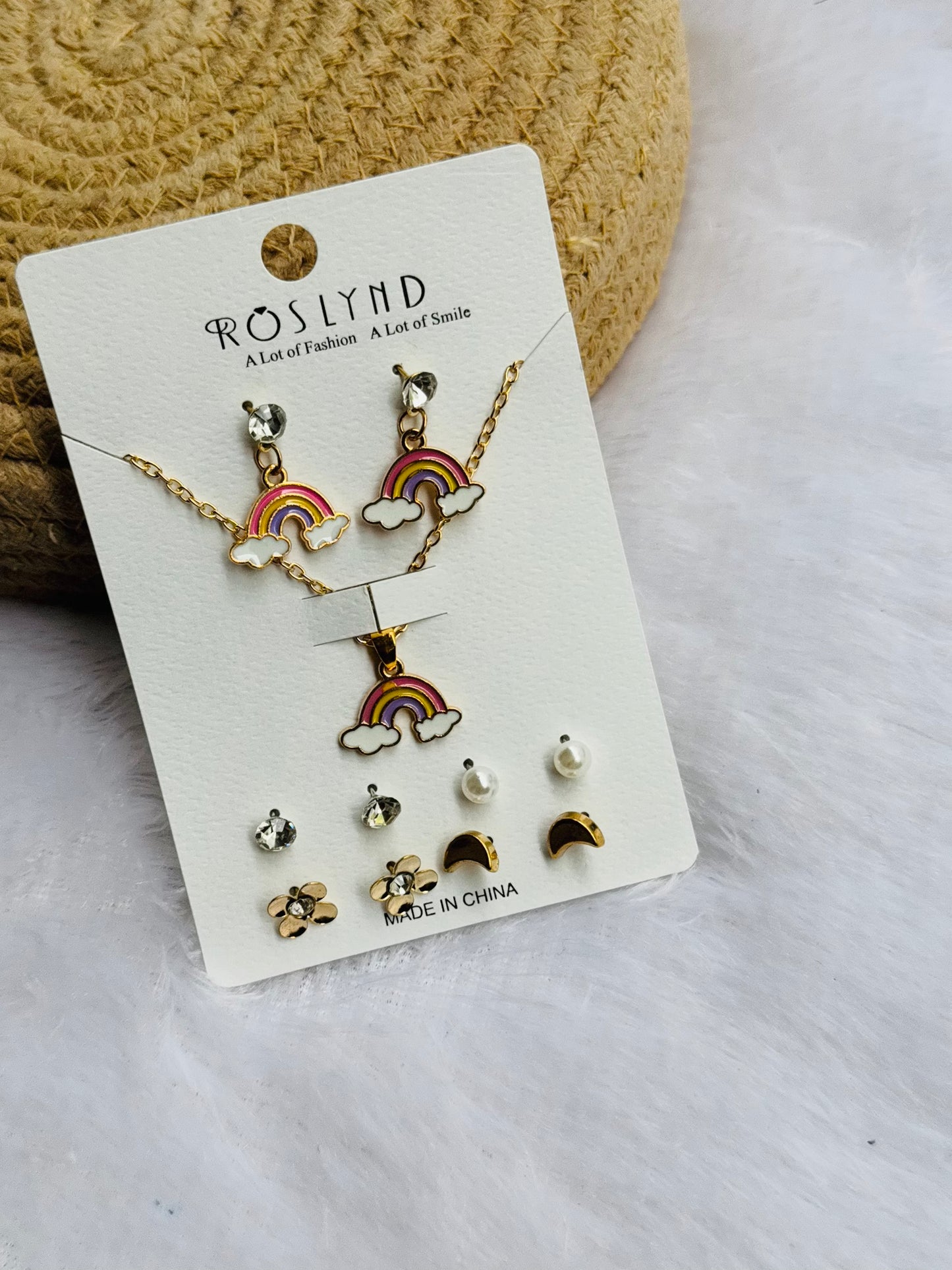Pendent set