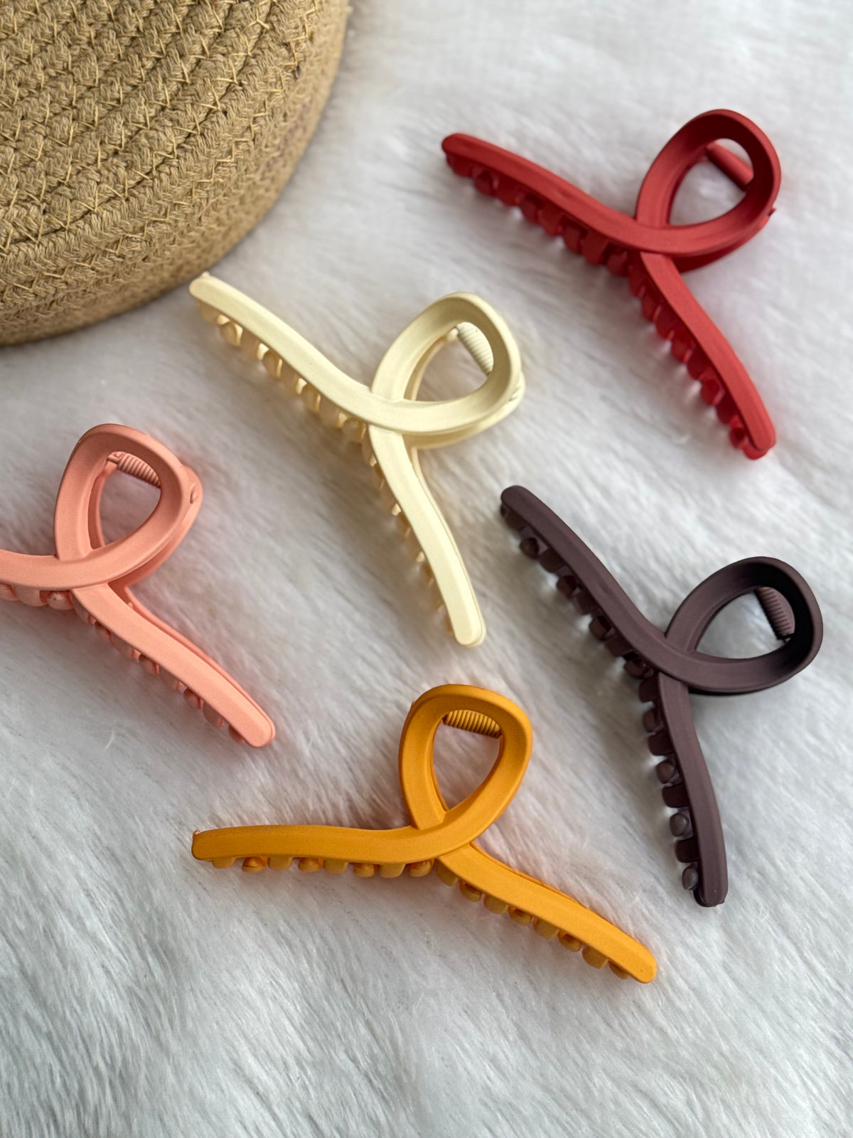 Knot claw