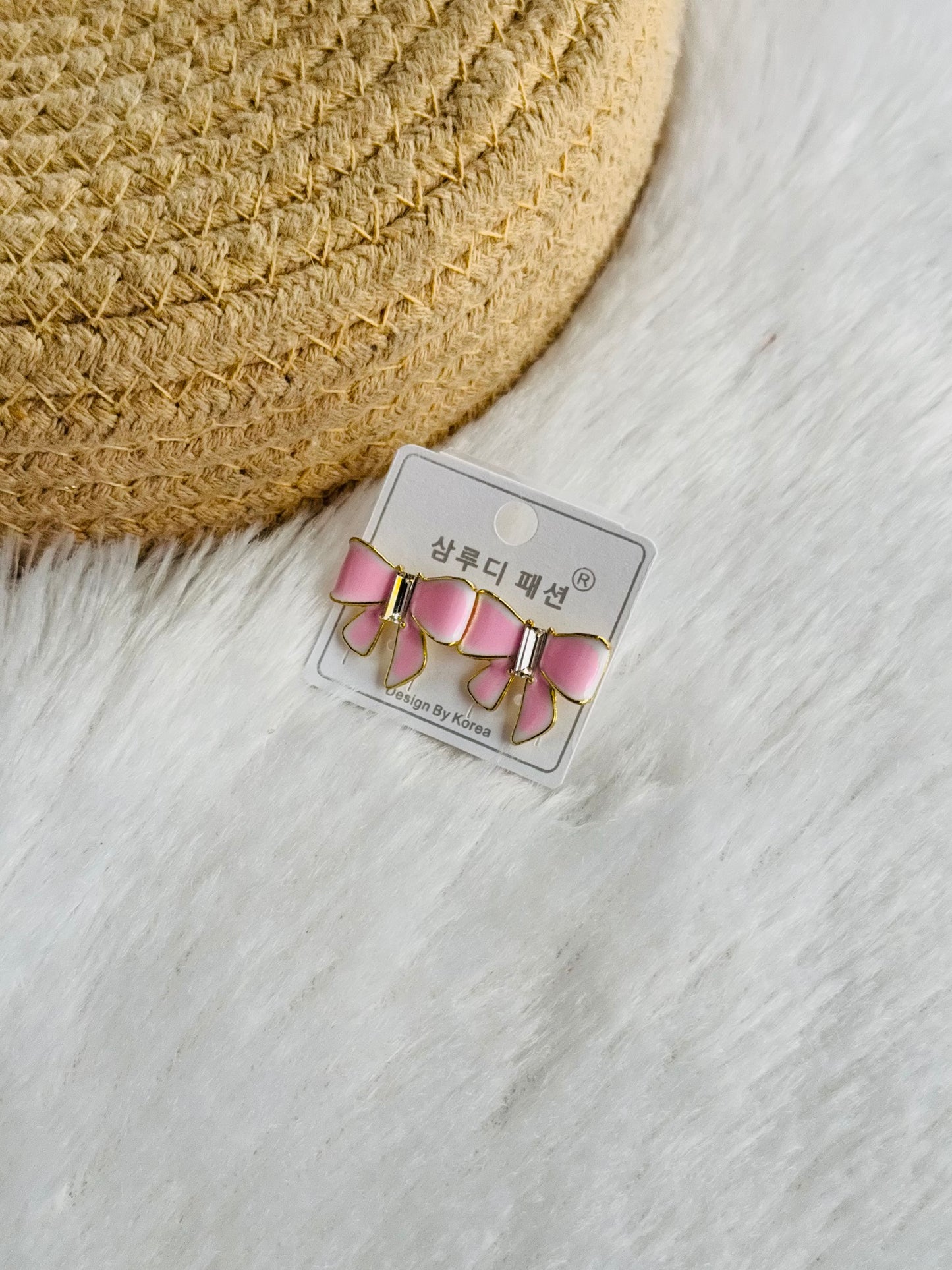Bow stud